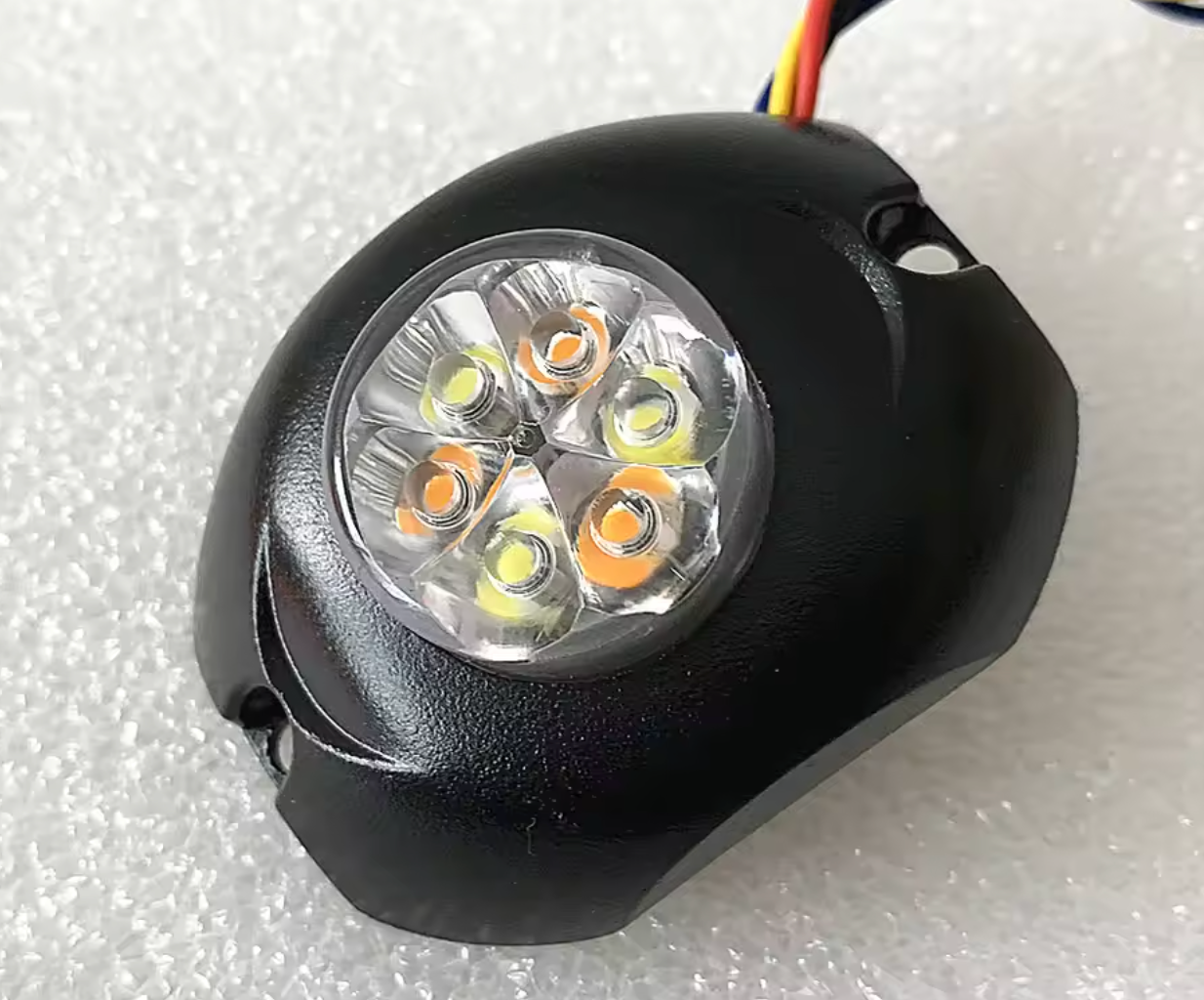 Amber LED Hideaway Light X1